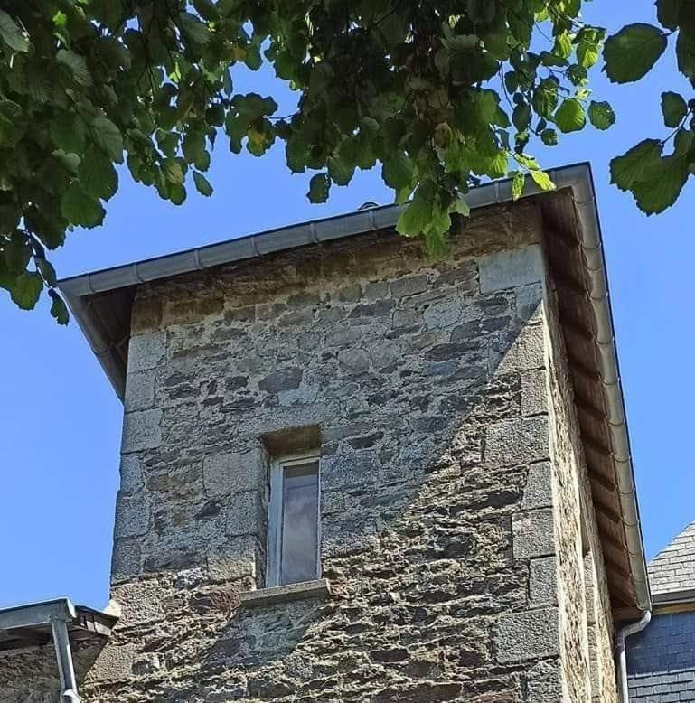 Relais De La Tour Leilighet Callac Eksteriør bilde